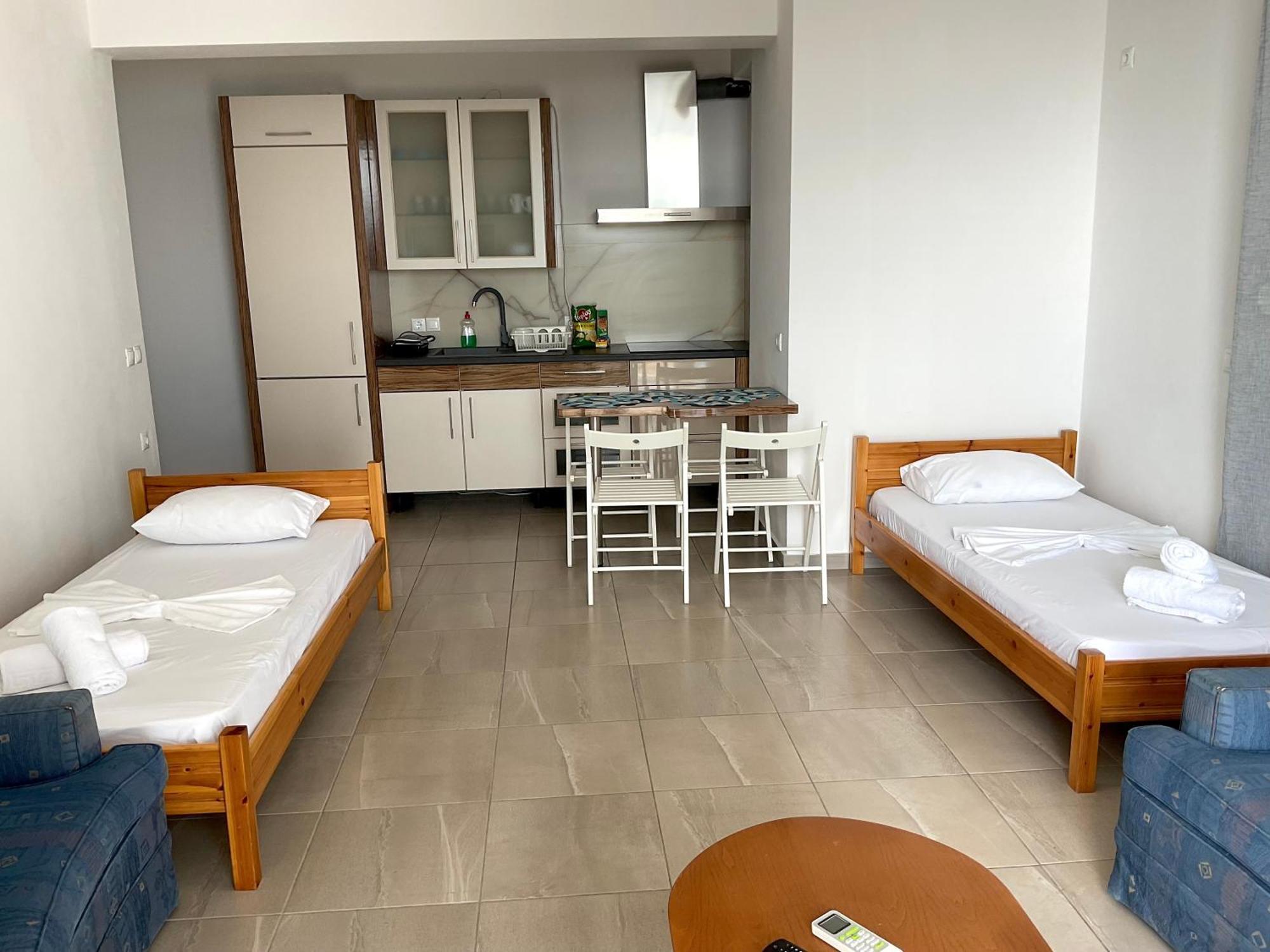 Mojito Beach Apartments With Free Parking Sarandë Rum bild